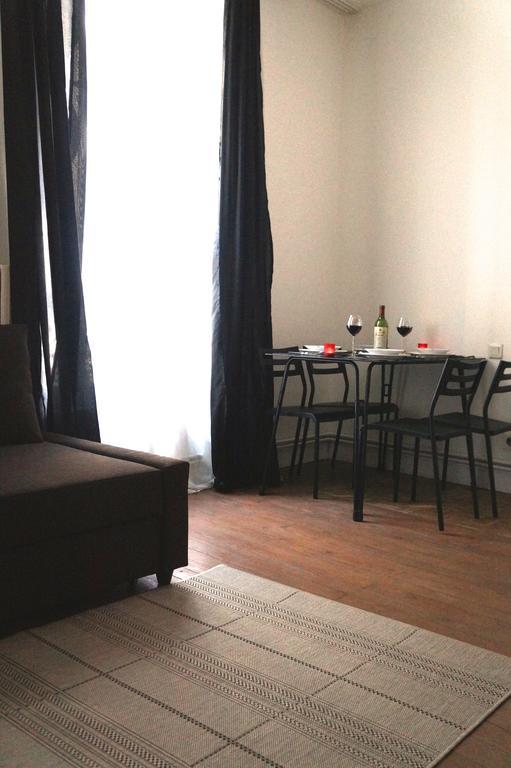 Appartements Victor Et Hugo بوردو الغرفة الصورة